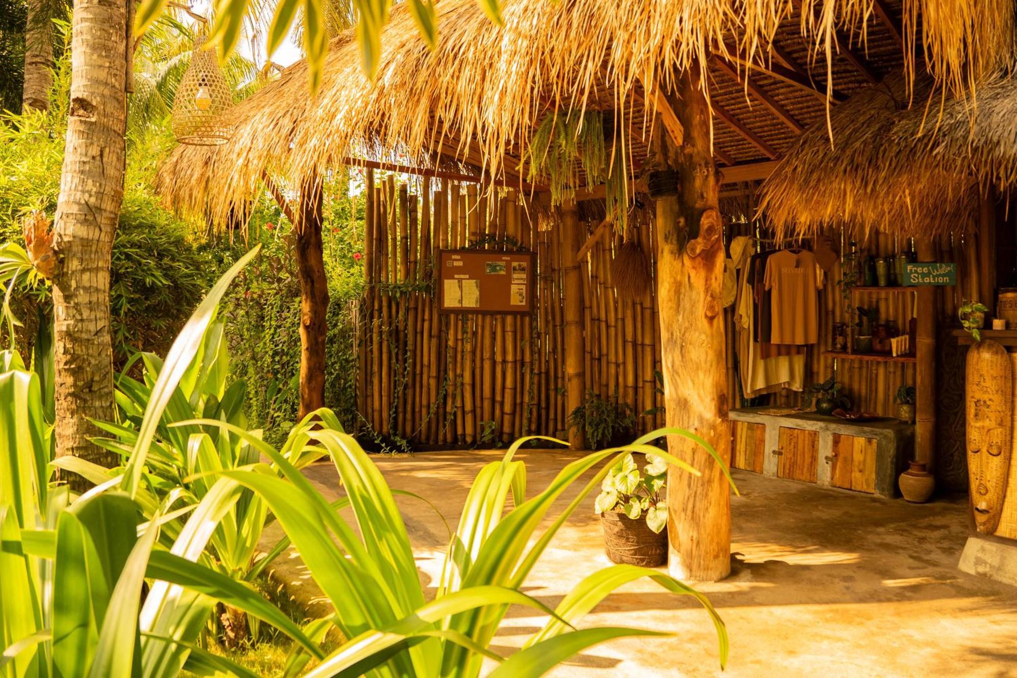 Selvatica Hotel Gili Islands Exterior photo
